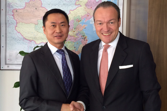 Simon Zhang (left) and Bernold Schroeder