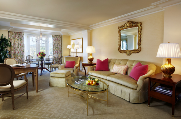 Deluxe Suites feature a large living room area and a dining table for four. The refurbishment aims to reinforce the connection between guestrooms and adjoining tropical gardens on the property while making guests feel at home, according to Helen Glynn, partner, Forchielli Glynn LLC.
