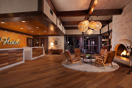 The lobby was refreshed to encompass rich textures and eclectic accent pieces.
