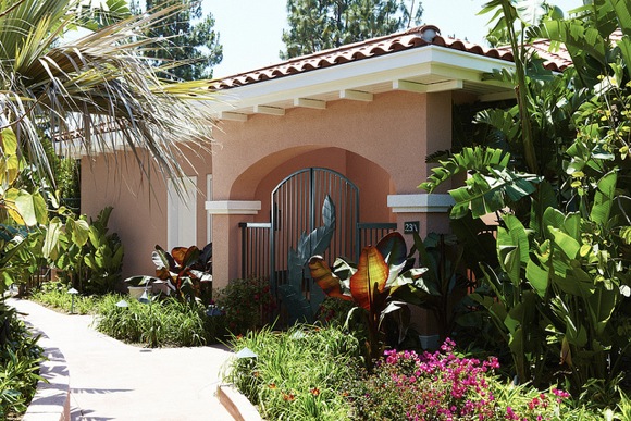 Exteriors are classic pink stucco. Photos used courtesy of The Beverly Hills Hotel