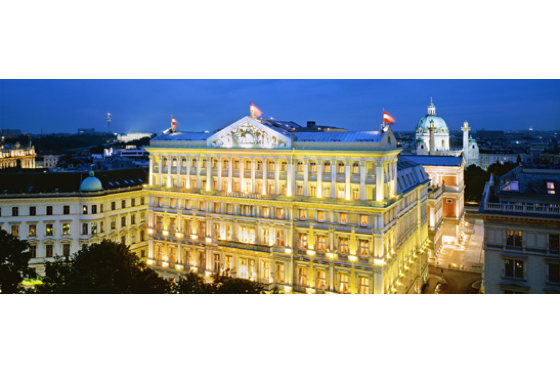 Situated on the iconic Ringstrasse (Ring Boulevard) in the city’s center, Hotel Imperial occupies a prime location at Kärntner Ring 16. 