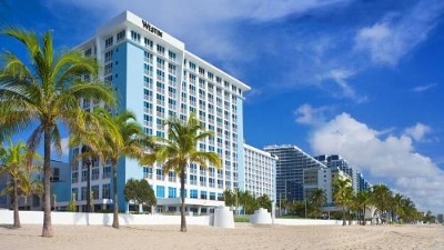 The Westin Beach Resort & Spa, Fort Lauderdale has 432 guestrooms, 32,000 square feet (2,973 square meters) of meeting space, a spa and an outdoor swimming pool.