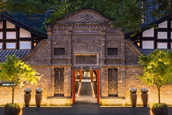 Temple House in Chengdu, China, is reducing its use of plastic. 