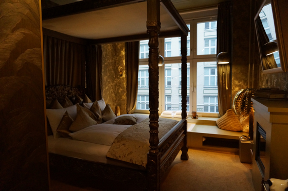 The Gold Room at The Michelberger