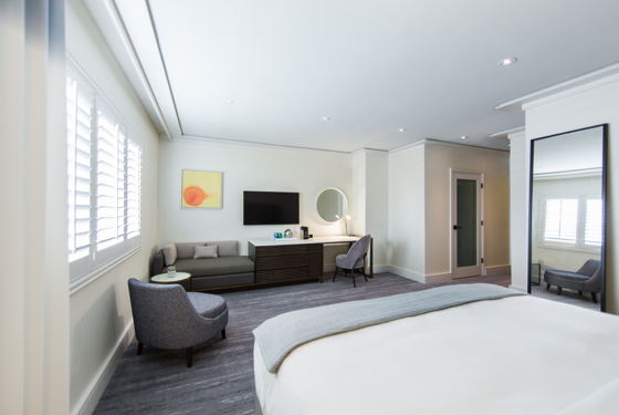 The 49 guestrooms feature sage as well as bright white, azure and dark blues.