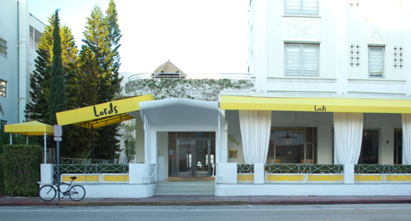 Lords Hotel exterior.