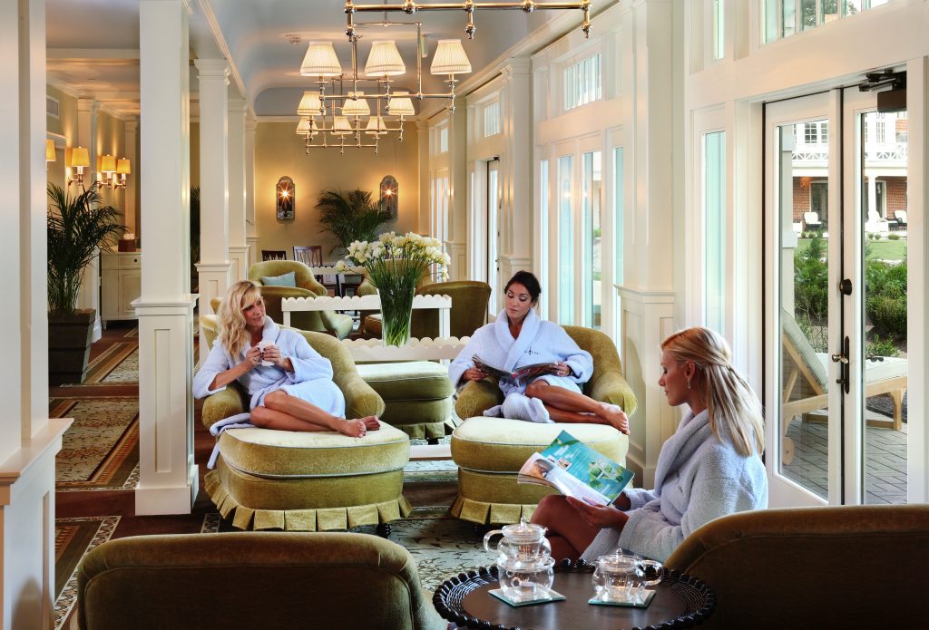 The Omni Bedford Springs Resort is offering holiday-themed manicures and pedicures until January.