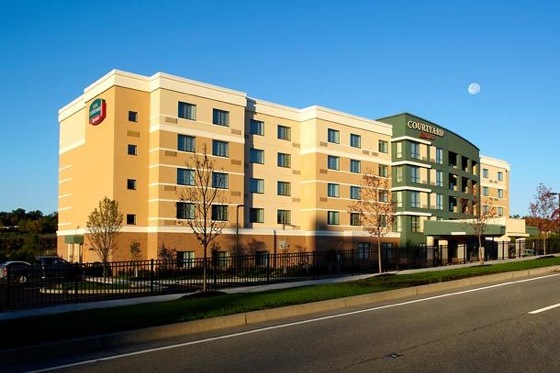 Exterior of Courtyard by Marriott Pittsburgh Airport Settlers Ridge