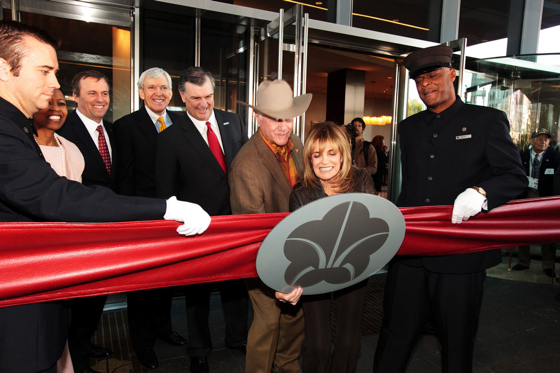 Who better to celebrate the opening of the new Omni Dallas Hotel than legendary "Dallas" stars Larry Hagman and Linda Gray? Photo by Jason Kindig/Omni Hotels & Resorts <br> </br>